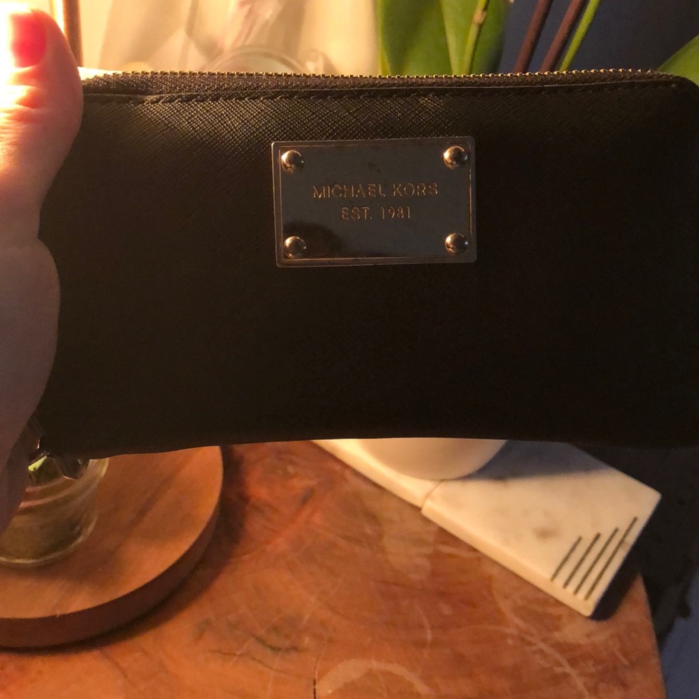 Michael Kors wallet